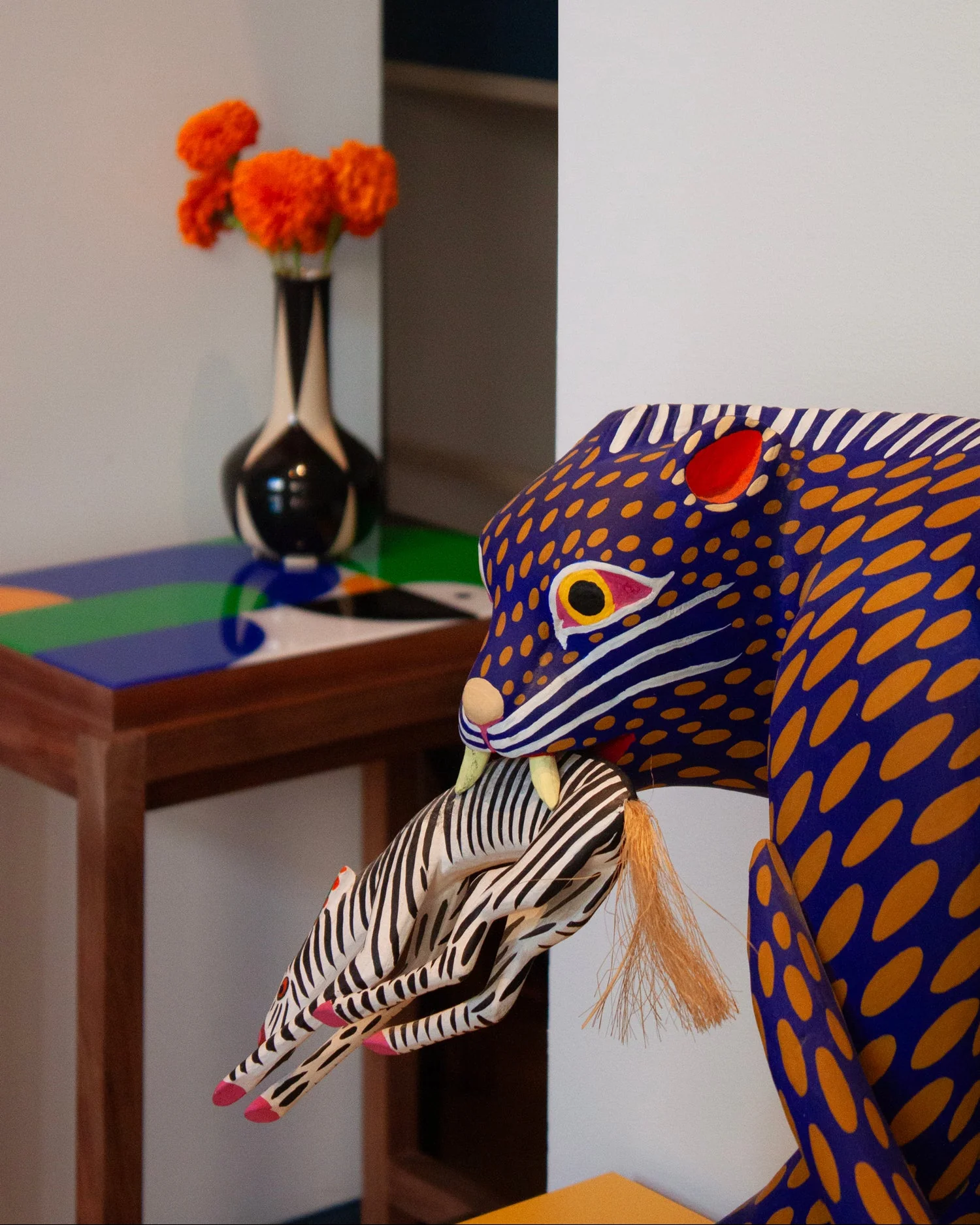 Nested Lines Console - Image 4